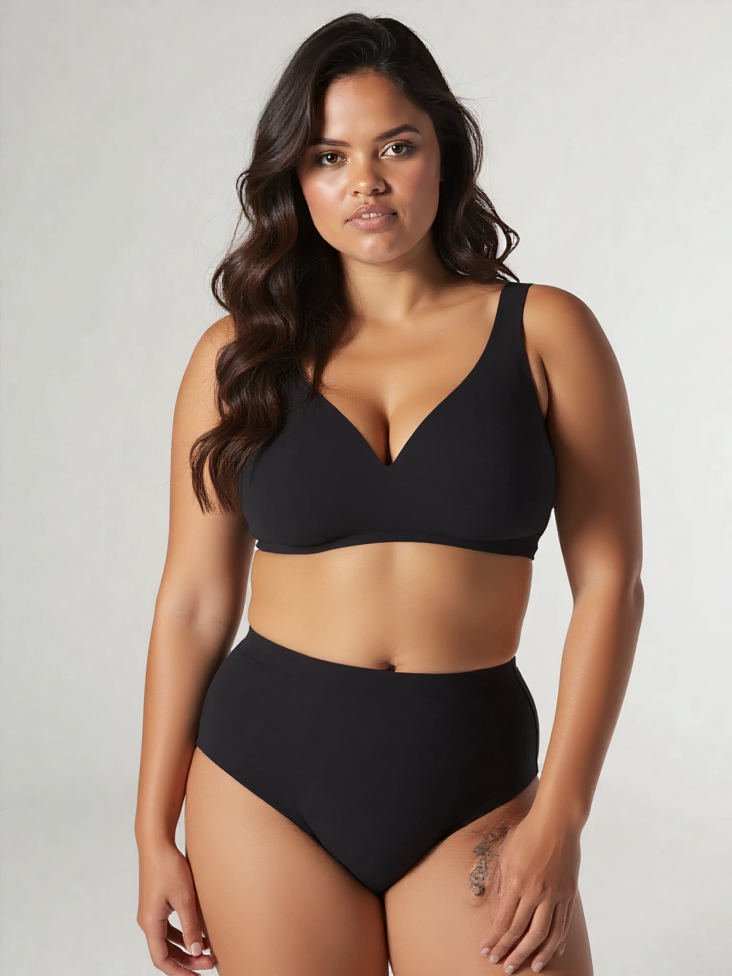 Deep Triangle Bra